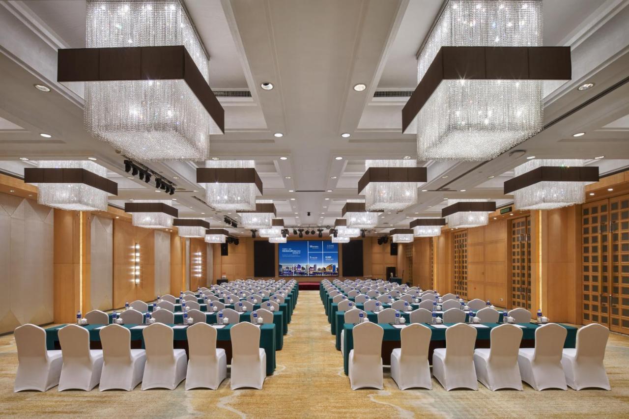 โรงแรมเยว่หยาง แกรนด์ สกายไลท์ Yueyang ภายนอก รูปภาพ