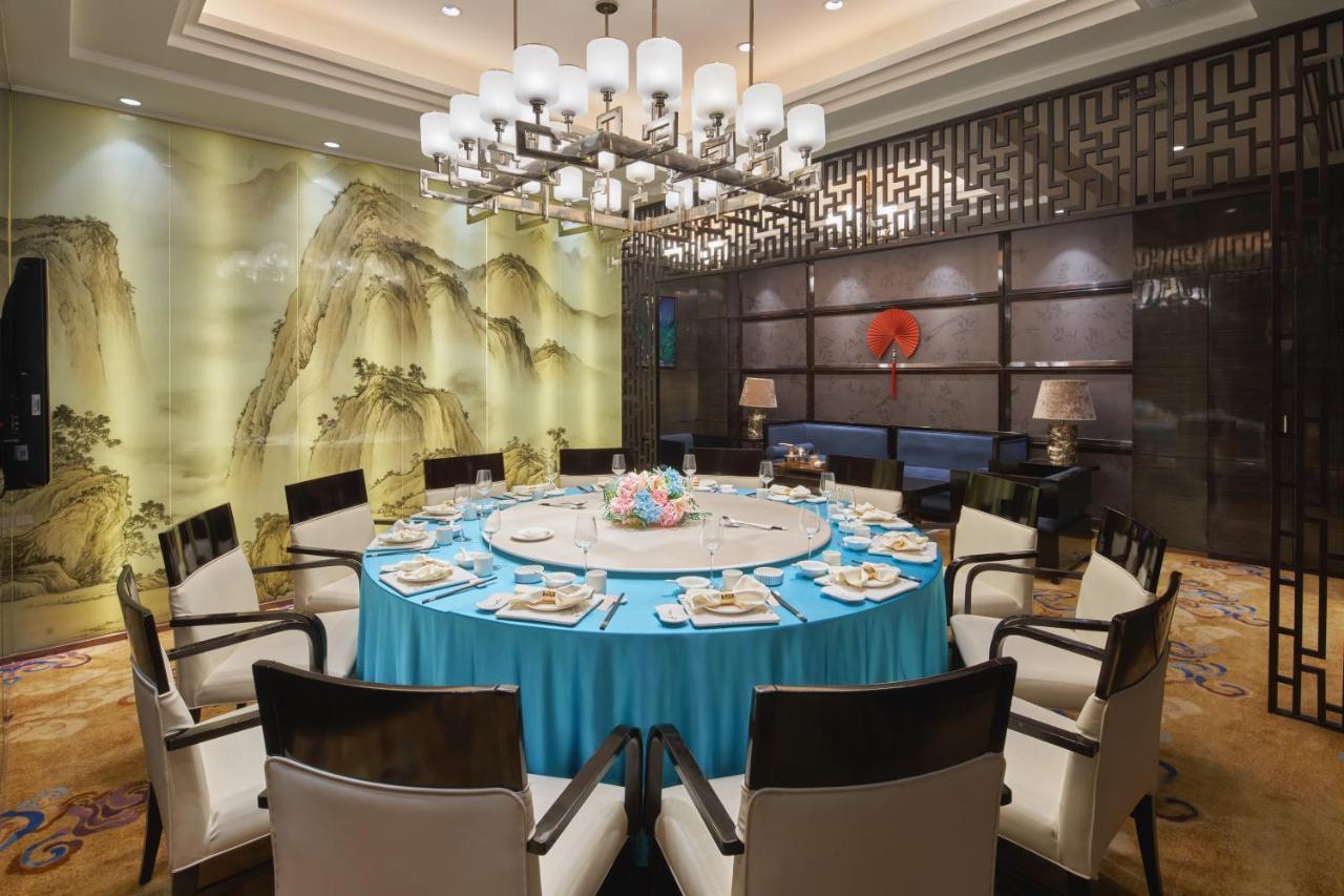 โรงแรมเยว่หยาง แกรนด์ สกายไลท์ Yueyang ภายนอก รูปภาพ