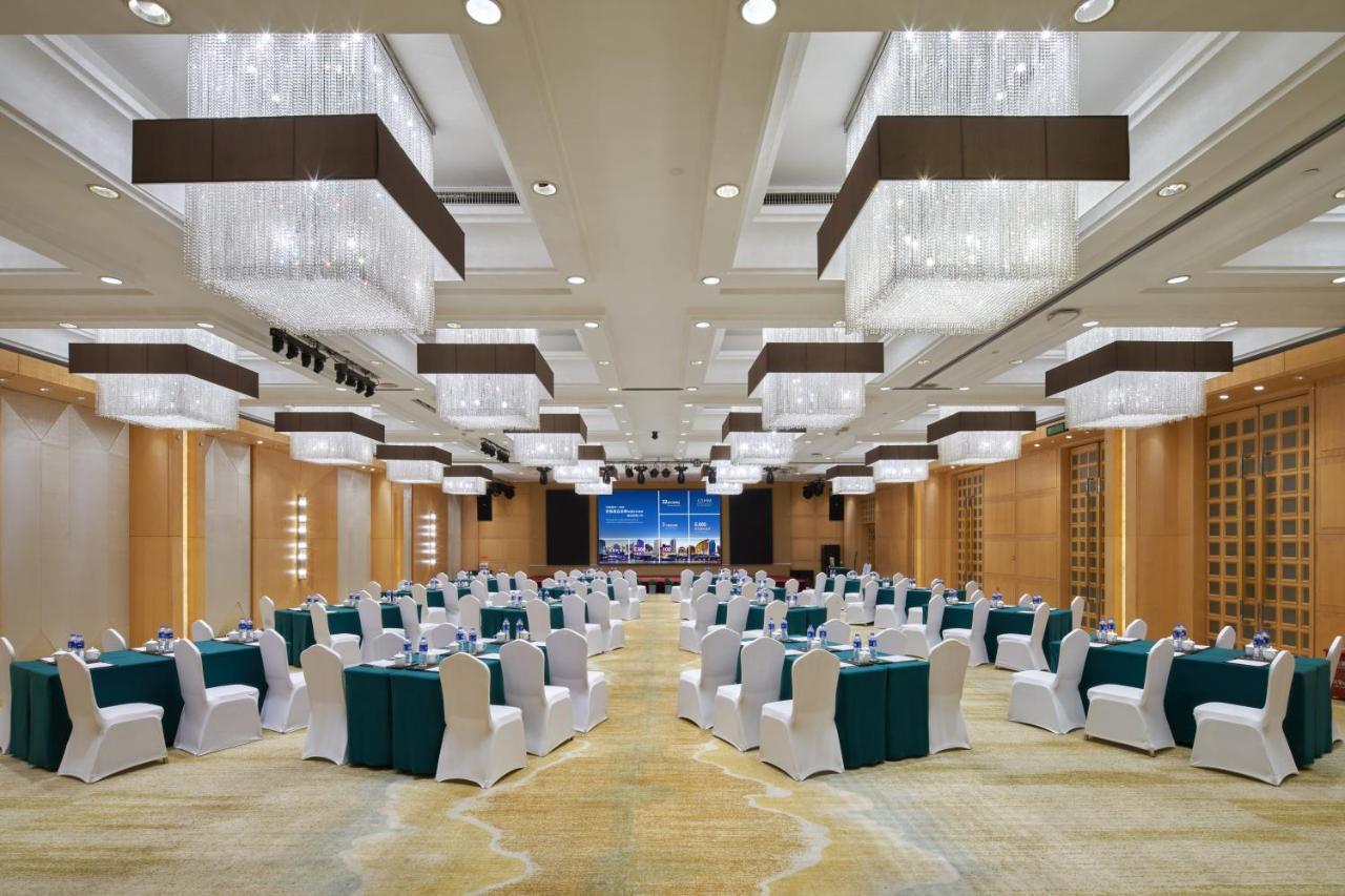 โรงแรมเยว่หยาง แกรนด์ สกายไลท์ Yueyang ภายนอก รูปภาพ